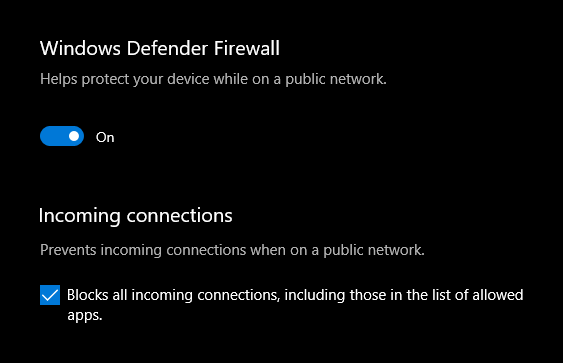 Zapnutý Windows Defender Firewall s blokováním všech příchozích spojení